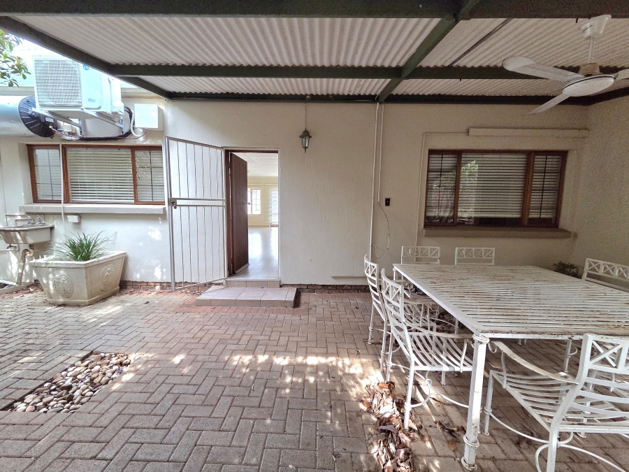 To Let 3 Bedroom Property for Rent in Wilkoppies North West